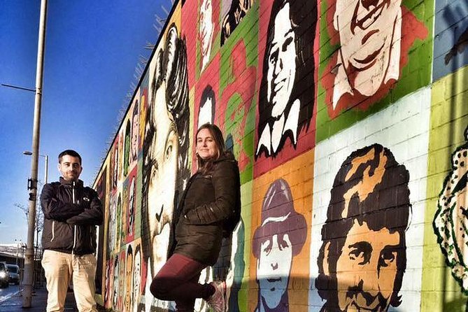 2 hours Belfast Original Drivers The Troubles Black Taxi Tour - Stop by stop: what happens on the Shankill Road, Peace Walls, and Falls Road route
