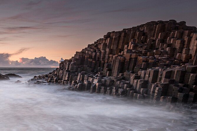 Afternoon Giant's Causeway Half Day Tour from Belfast - Portaneevy View Point: The 15-Minute Stop That Sets the Mood