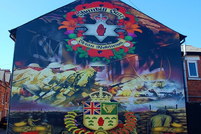 Award Winning Private 2 Hour Belfast Political Black Taxi Tour - Stop 2: Peace Wall viewing and quote writing