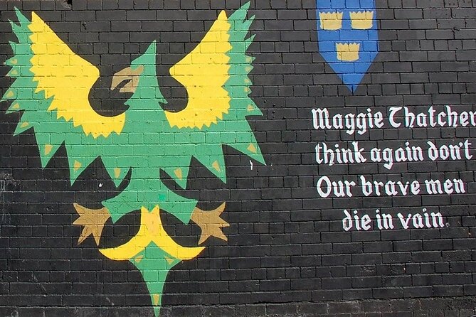 Award Winning Private 2 Hour Belfast Political Black Taxi Tour - Stop 3: Divis Street International Mural Wall