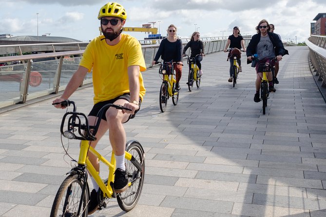 Belfast Bike Tours - Botanical Gardens, Palm House, Ulster Museum, and sculpture breaks