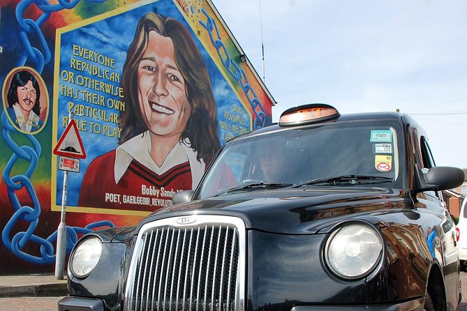 Belfast Famous Black Taxi Tour Political Murals & Peace Wall 2 Hr - Stop at the Peace Wall: write a message and see how division works in real space