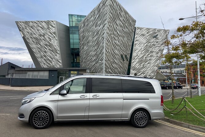 Belfast Sightseeing Tour - Peace Wall murals and the International Wall: history you can see