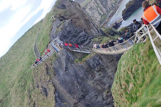Belfast to Giant’s Causeway Scenic Coastal Tour - Carrick-a-Rede rope bridge: best views, extra fee, big nerves