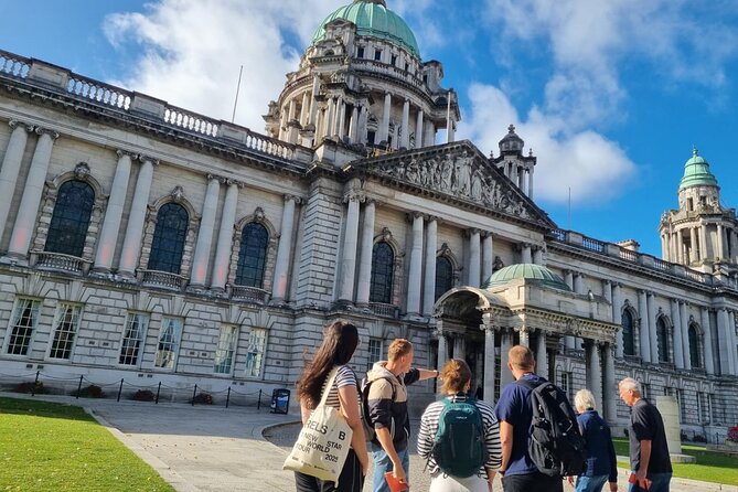 Belfast Walking Tour: City Centre History, Troubles & Stories - The Linen Quarter and Linen Hall Library: how a small city went global