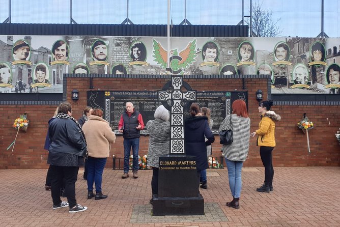 Cab Tours Belfast Famous Black Taxi Tours - Key reasons this Belfast taxi tour works