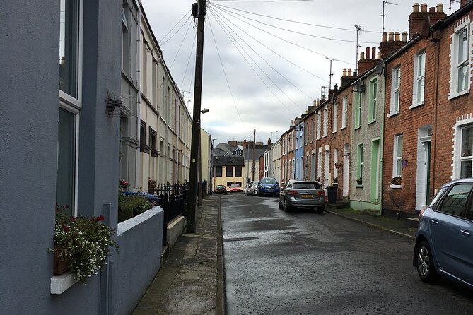 Derrie Danders: A Self-Guided Audio Tour of the Riverside and South City - Shipquay Gate and Derry City Walls: closing the loop near the old fortifications
