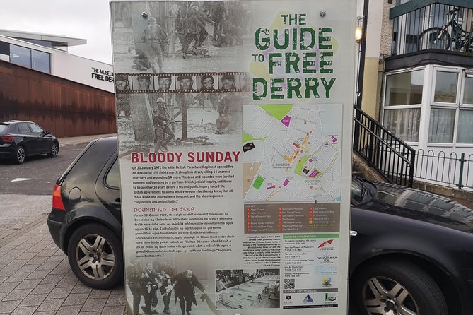 Derry City: The Bloody Sunday Story - Walking Tour - Stop 3: Republican Murals and the civil rights story context