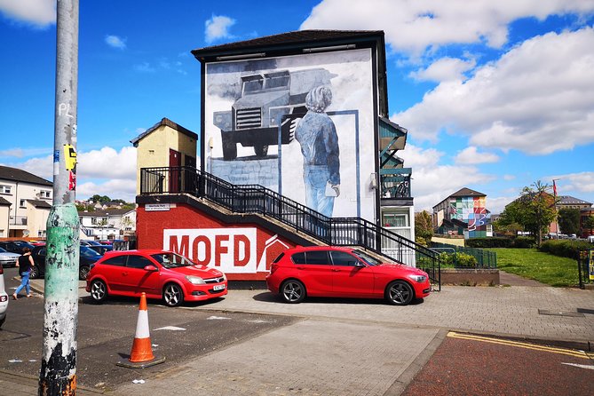 Derry City: The troubles Bogside walking tour - Stop 3 at the Republican Murals: Civil Rights Association context