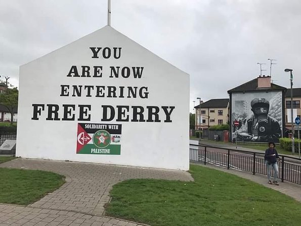 Derry Londonderry Private Full Day Tour From Belfast - Museums in the Middle of the City: Tower Museum vs Museum of Free Derry