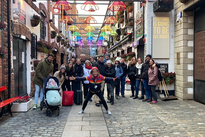 Discover Belfast with St. George's Market Minivan Tour - Ulster Museum and Queen’s University, where the context shows