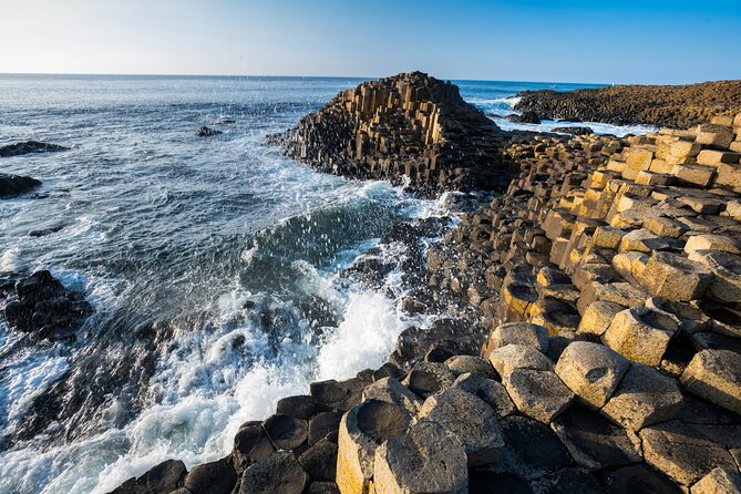 From Belfast-Giants Causeway, Dunluce Castle and Dark Hedges tour - What to pack and how to avoid common timing headaches