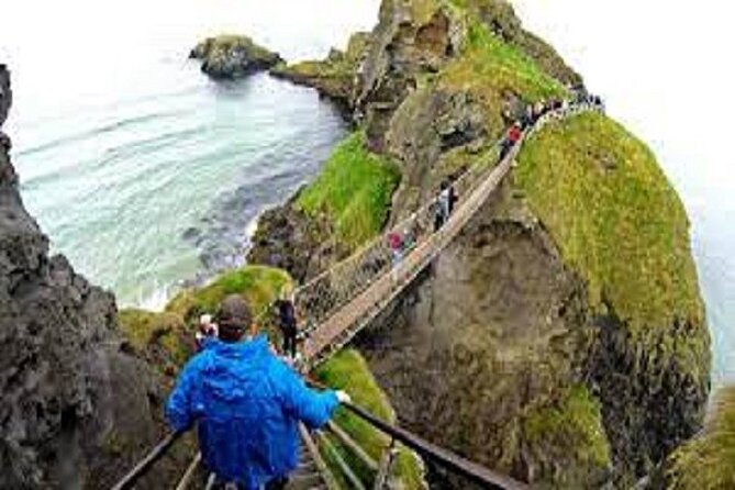 Full-Day Private Tour of Giants Causeway with Pick Up - Private Belfast to the Causeway coast, and why it feels different