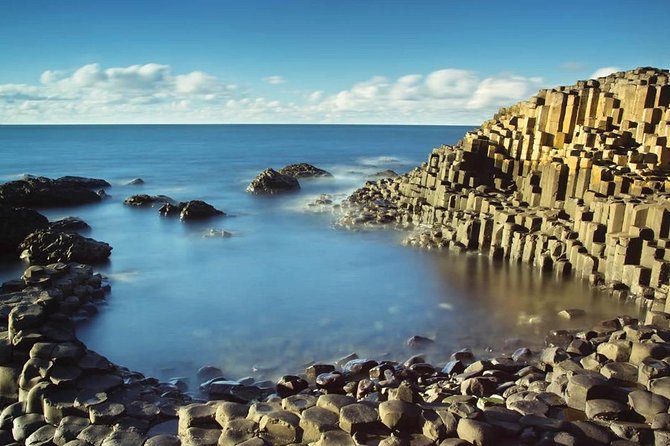 Giant's Causeway Day Tour and Belfast City Tour 1 Day Pass - Giant’s Causeway: your 90-minute window to see the reason for the trip