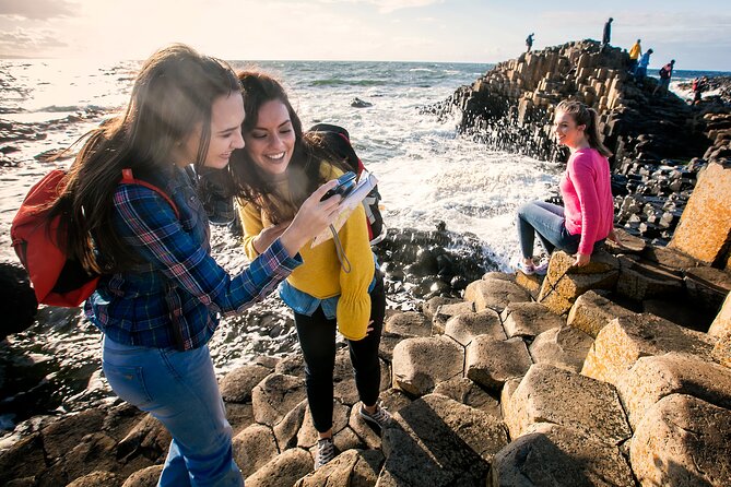 Giants Causeway & Castles Tour from Belfast: Guided tour - Getting to the tour: Donegall Square West and a smooth start