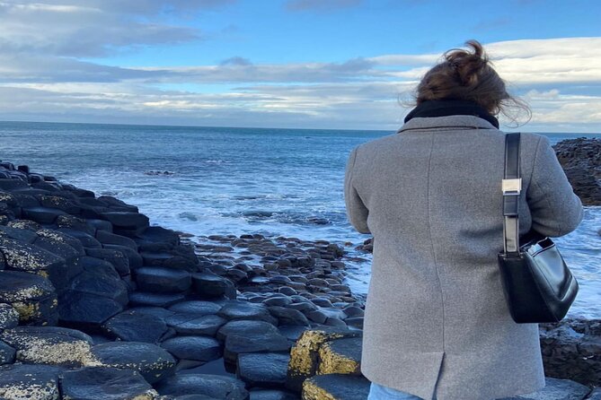Giants Causeway, Rope Bridge, Carrickfergus Castle and Dark Hedges Tour - Dark Hedges walk plus a pub lunch stop