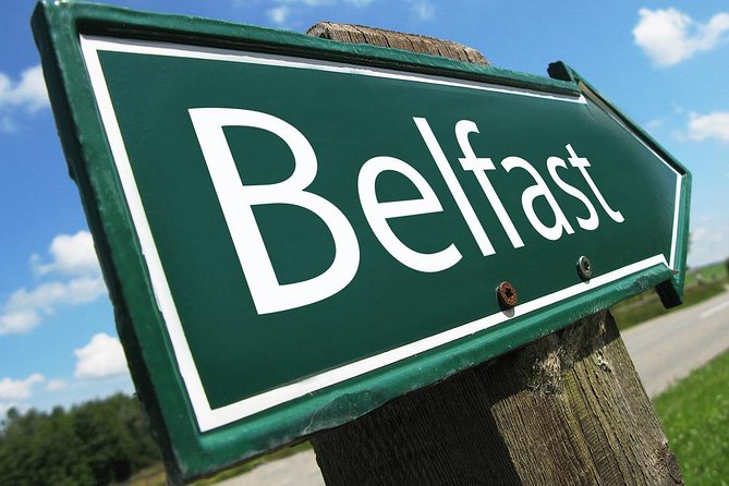Guided Day Tour: Giant's Causeway from Belfast - Meeting at Leonardo Hotel Belfast and settling into the day