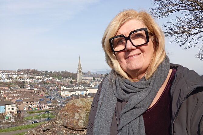 Herstory Derry Tour - Tour basics: 1 hour, private group, and what you actually pay for