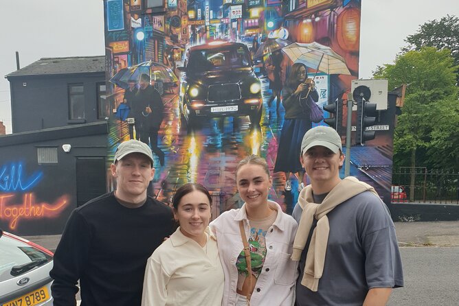 Iconic Belfast Black Cab Tour - Guide style in the real world: what you’ll feel in the cab