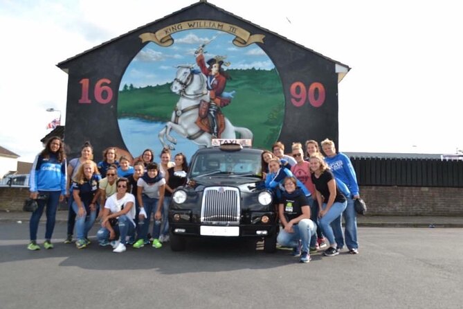 Original Drivers Belfast Taxi/Cab Tour 2 hour private adventure - The Peace Wall: 1969 construction, plus the quotes you notice twice