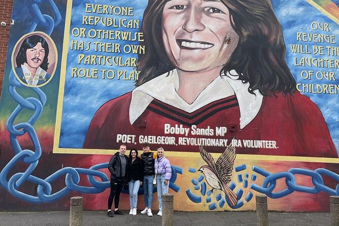 Private Belfast Mural & Giant's Causeway Tour from Belfast (2 in 1) - The ride from Belfast, pickup that actually matters