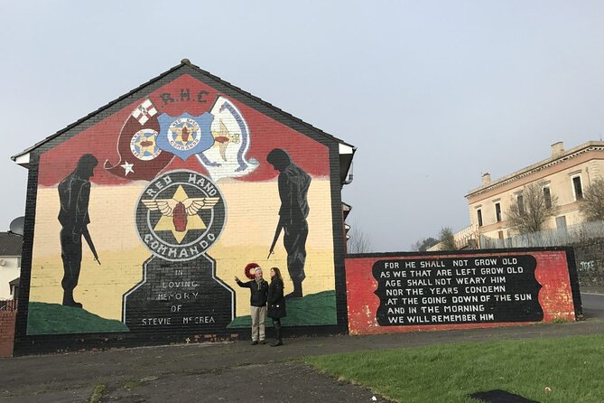 Private Black Taxi Belfast City Tour - Your Belfast circuit: Sherbrook Cl, Peace Wall, and Bobby Sands