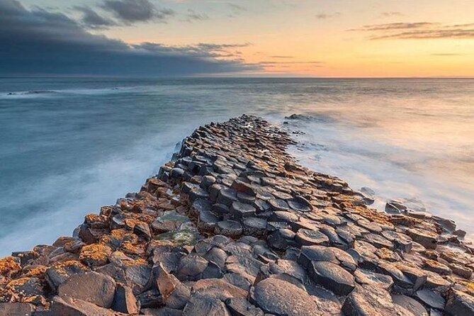 Private Giant's Causeway Day Trip and Game of Thrones Locations - Bushmills Distillery: free 12 malt nip plus the Sunday timing you should plan for