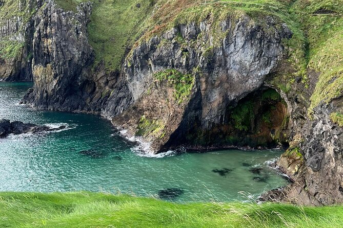 Private Giant's Causeway Tour including Game of Thrones Sites - Pickup in Belfast, plus how the private format helps