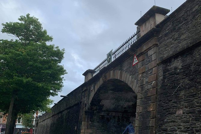 Private Guided Walking Tour in Derry City - What you really learn from local guides like Michael and Noel