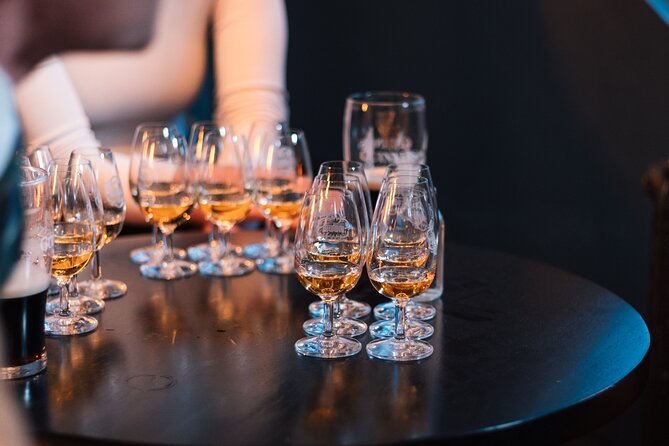 The Single Cask Whiskey Experience - Buying extra whisk(e)y, how to think about the add-ons
