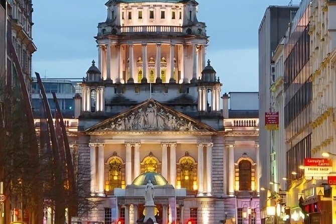 This is Belfast Walking Tours. Our history, our culture. - Customs House: from industry power to a summer music stage