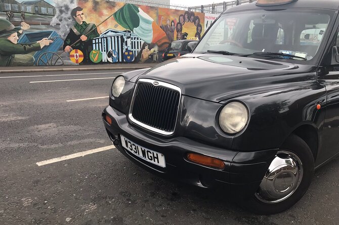 World Famous Belfast City Centre Black Cab/Taxi Tour 2 Hours - The itinerary in motion: from Divis to the Peace Wall