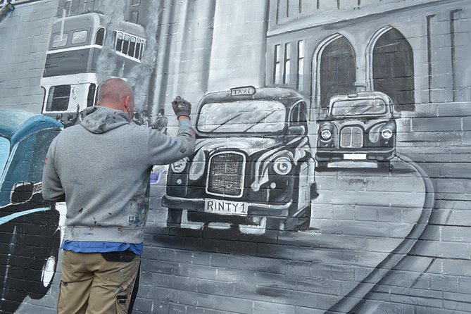 World Famous Private Belfast Troubles Taxi Cab Tour 2 Hour - Stop 2: Shankill Road, Loyalist Murals, and Why UDA and UVF Come Up